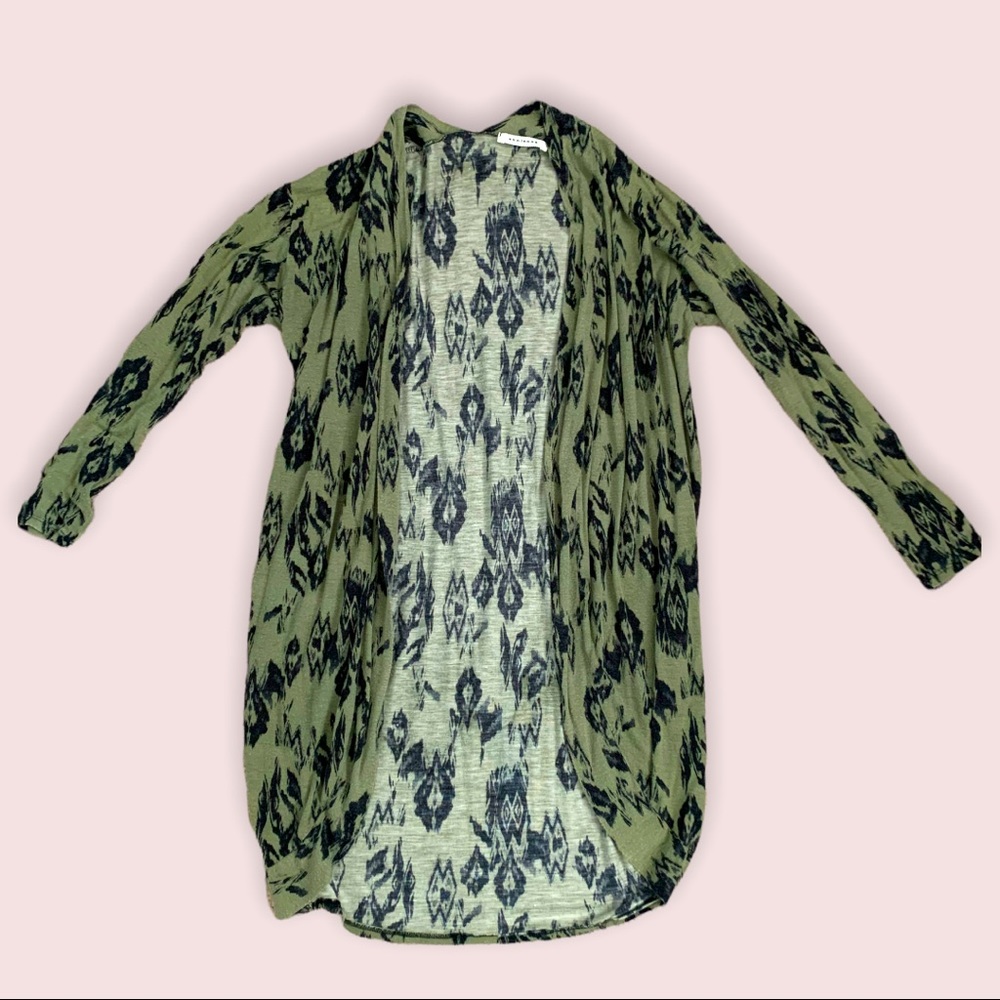 Annianna Cardigan